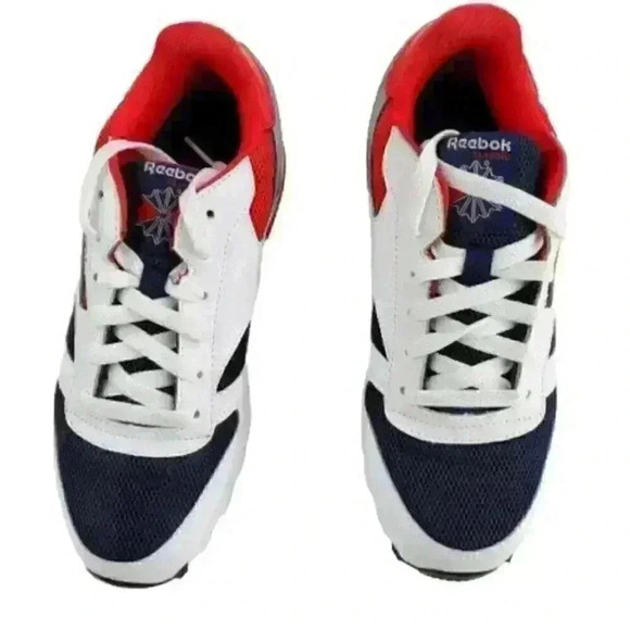 Reebok Classic Children's Hash Footw Running Shoe - Picture 9 of 10